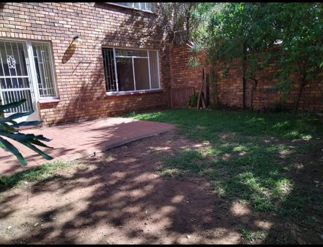 2 BEDROOM APARTMENT FOR SALE IN CENTURION CENTRAL